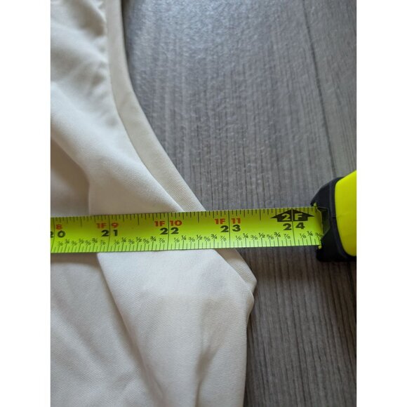 Vintage White Sleeveless Mock Neck Blouse Back Zipper Womens Sz 44 2x - Picture 6 of 6